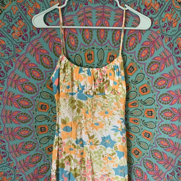 With Jéan Kate Midi / Maxi Dress in Wildflower - Picture 4 of 7